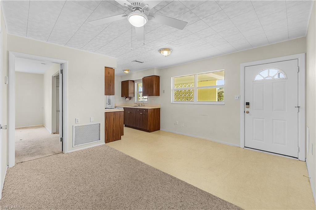 5802 Genesee Pkwy Property Photo 8