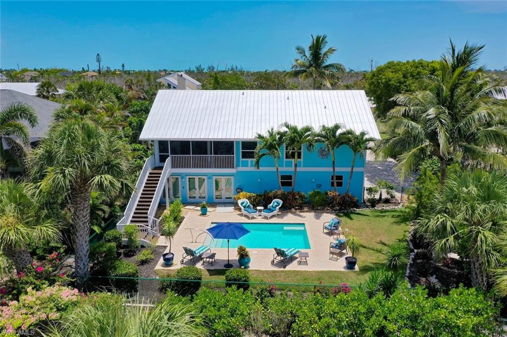 1043 Sand Castle Rd Property Photo 1
