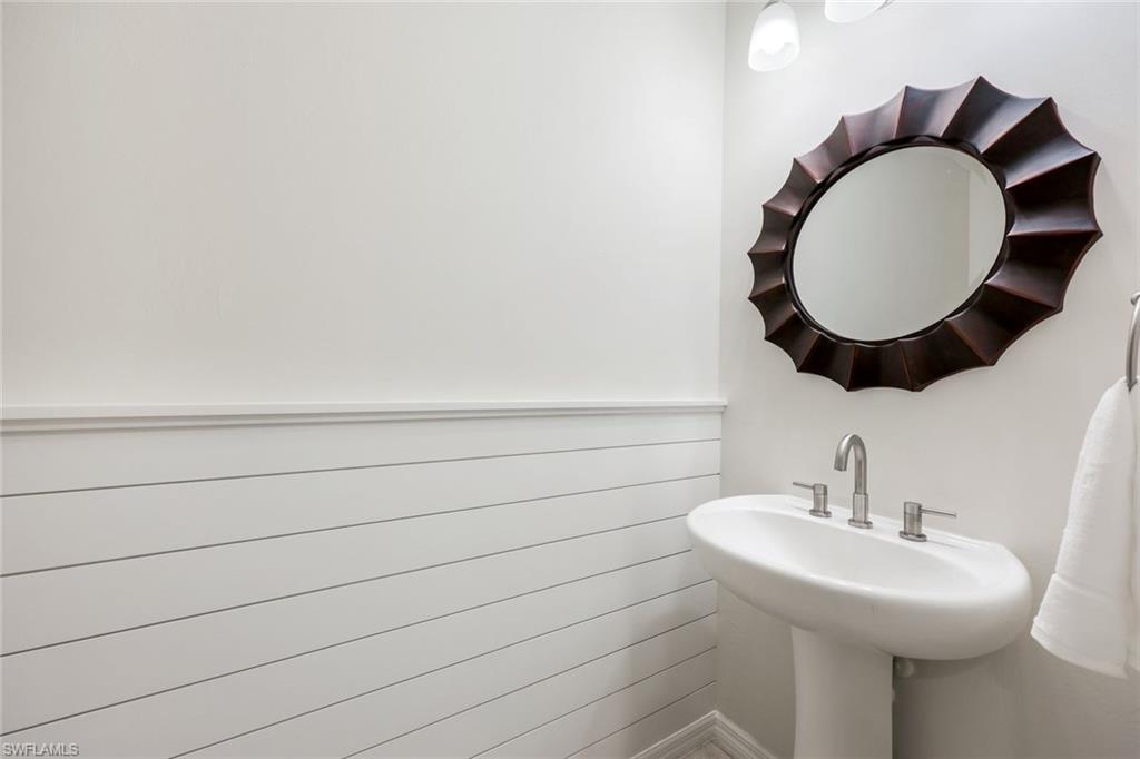 12101 Mahogany Cove St Property Photo 14