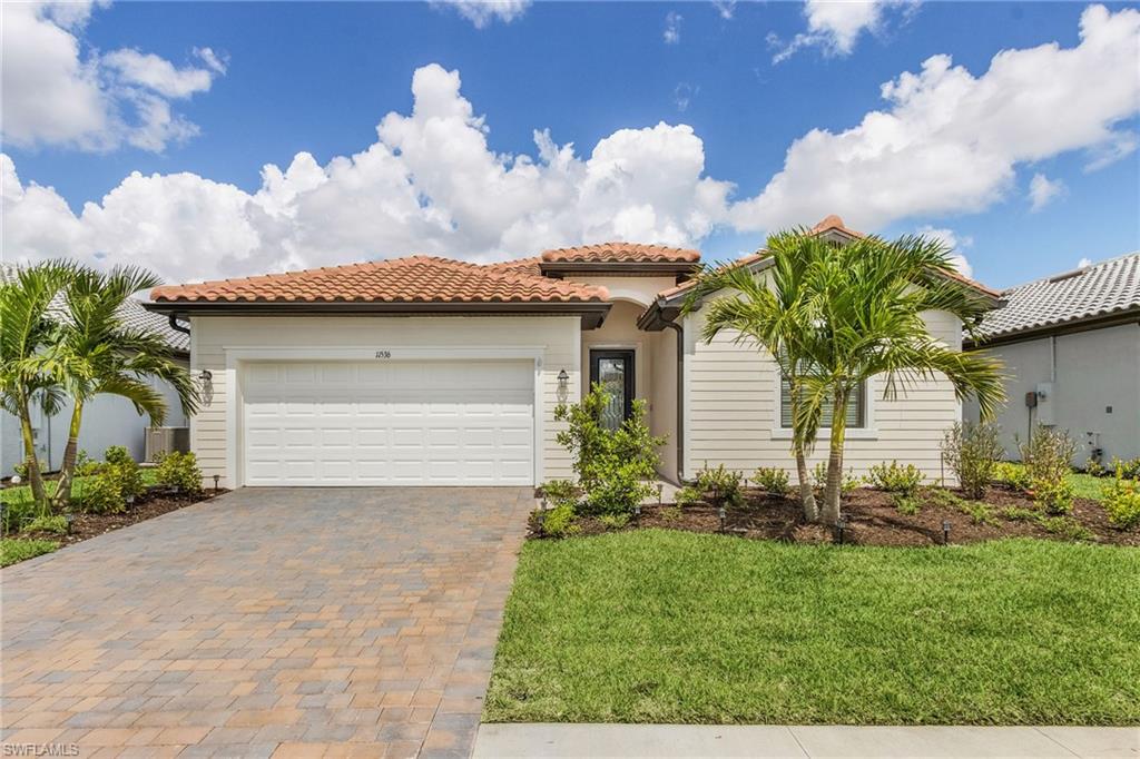 11536 Shady Palm Way Property Photo 1