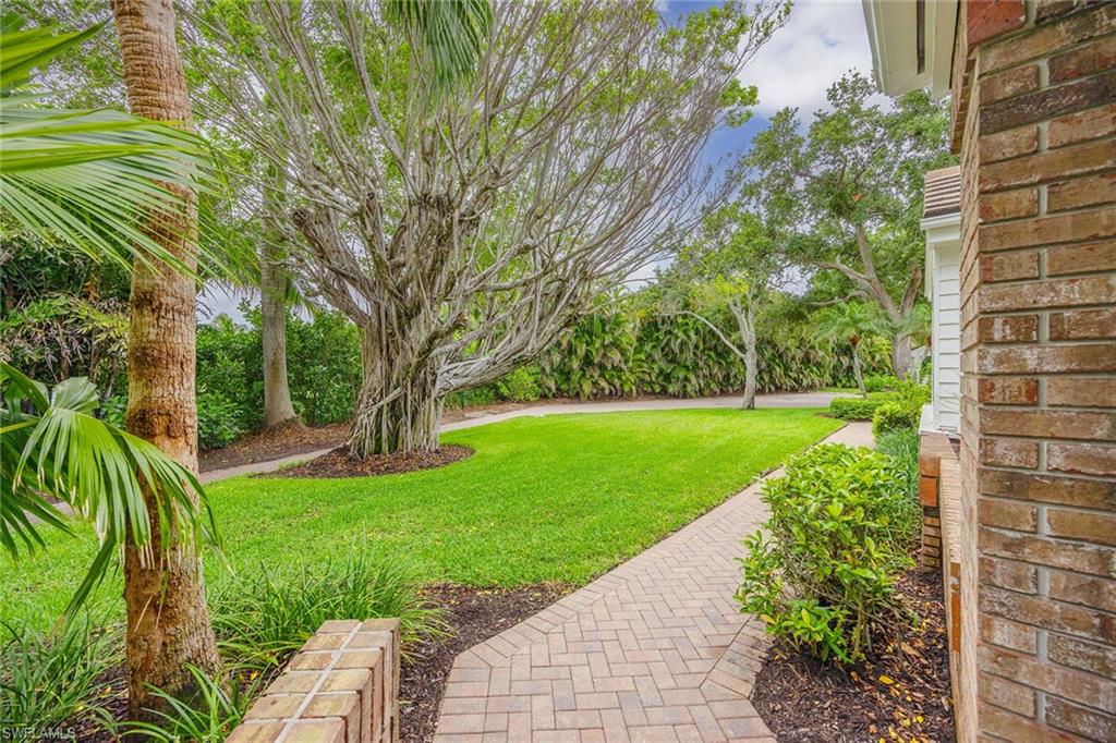 571 Park Shore Dr # G6 Property Photo 6
