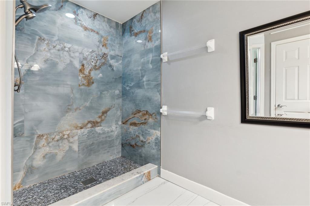 15873 Marcello Cir # 76 Property Photo 14