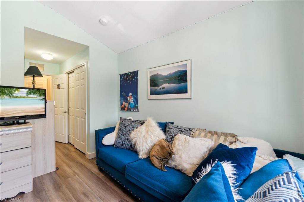 15873 Marcello Cir # 76 Property Photo 19