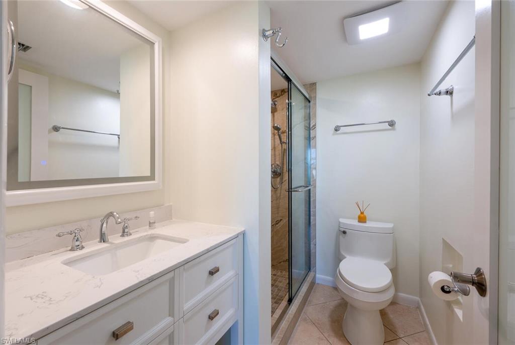 3055 Riviera Dr # 306 Property Photo 17