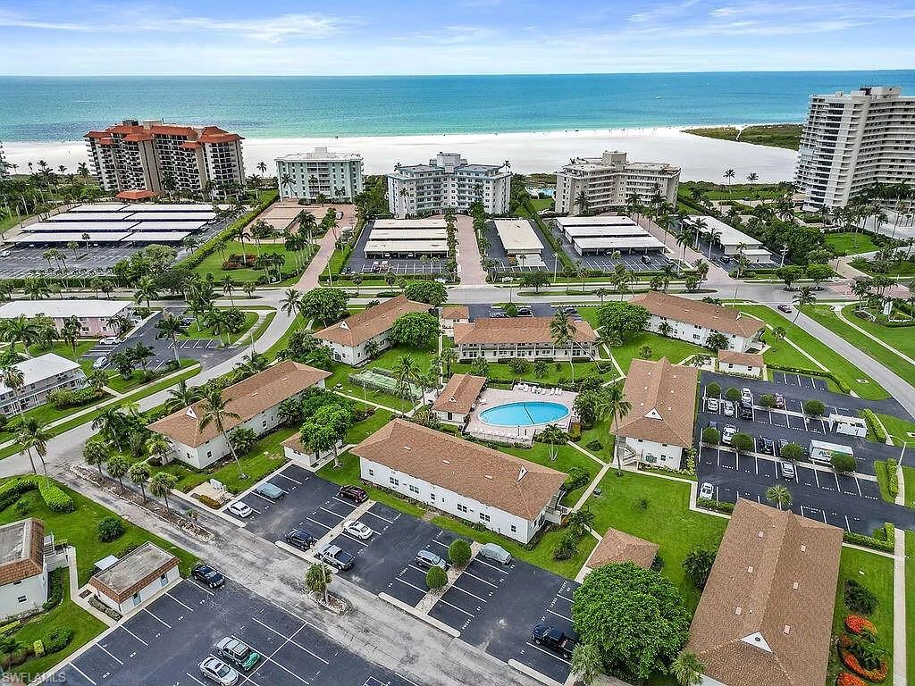 235 Seaview CT # B2 Property Photo 1