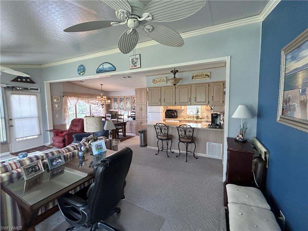 3027 Crystal Lake Dr Property Photo 8