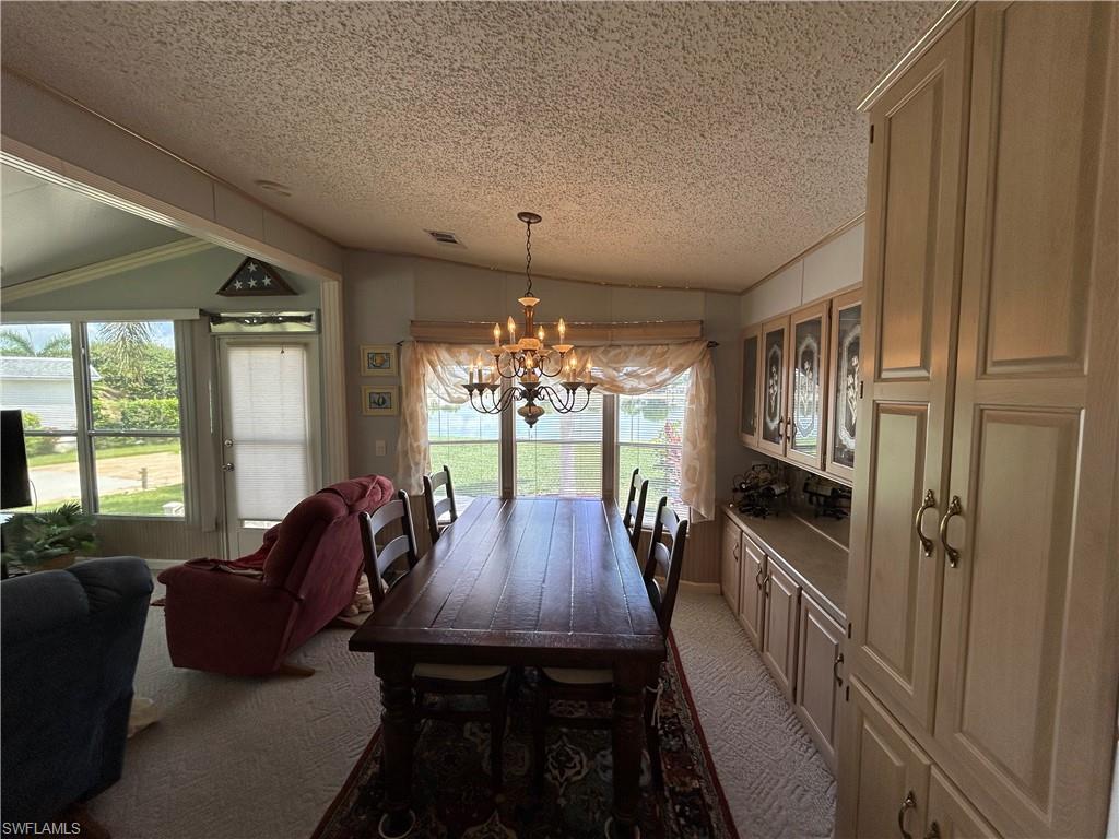 3027 Crystal Lake Dr Property Photo 12