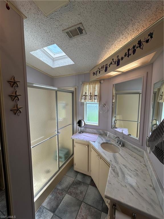 3027 Crystal Lake Dr Property Photo 17