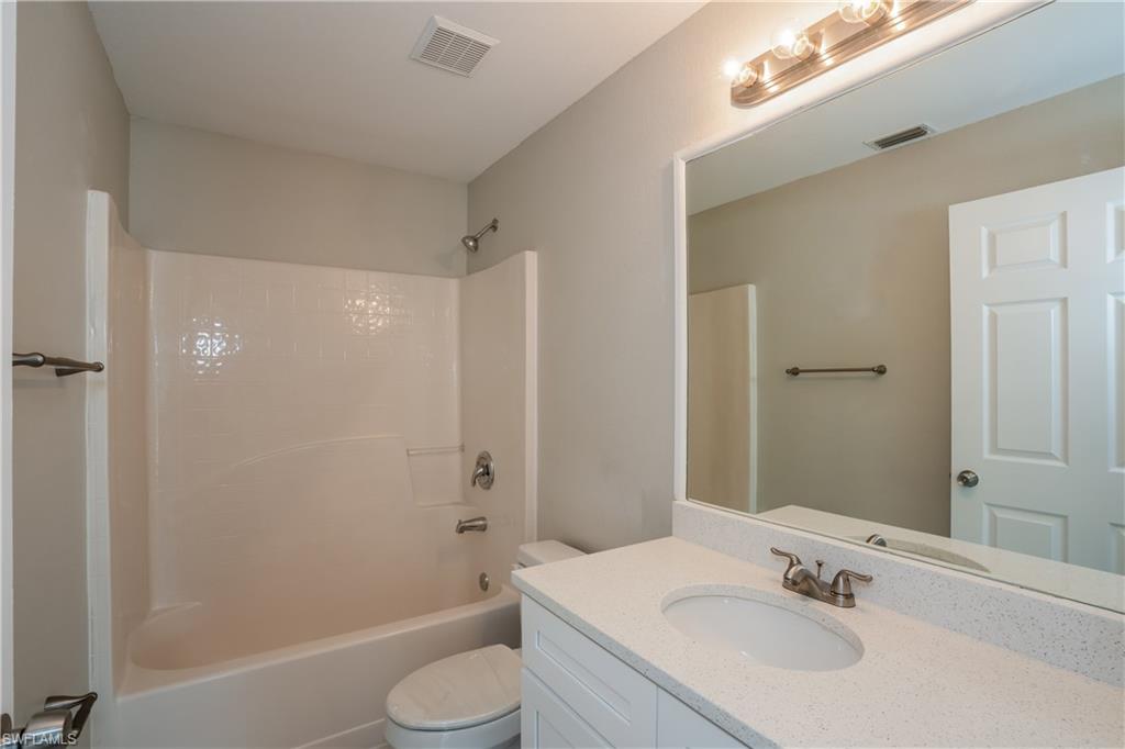 2298 Margaret Ln Property Photo 12