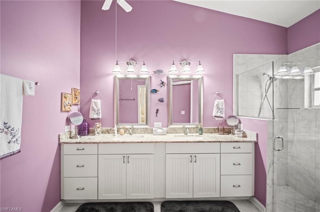 9201 Coach House Ln Property Photo 16