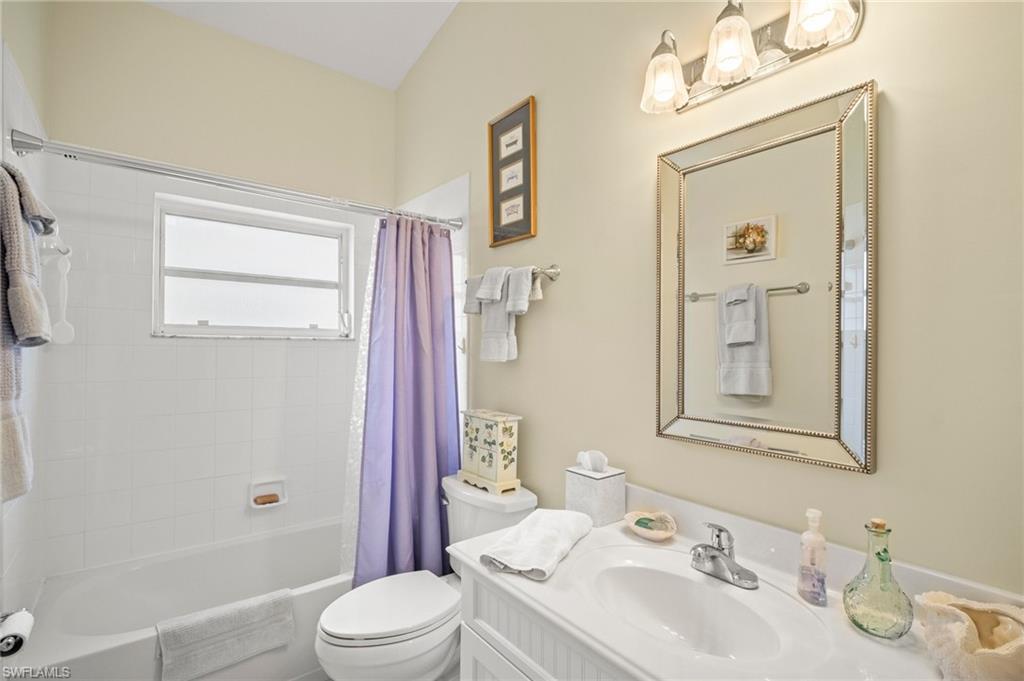 9201 Coach House Ln Property Photo 23
