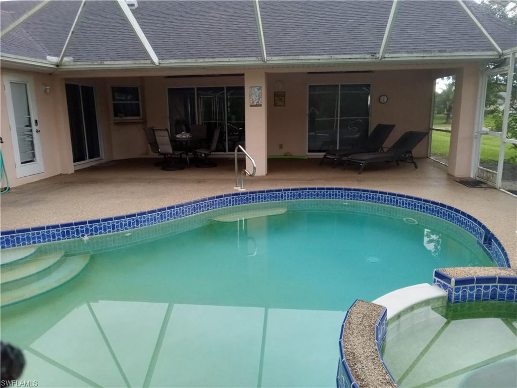 833 Sentinela Blvd Property Photo 3