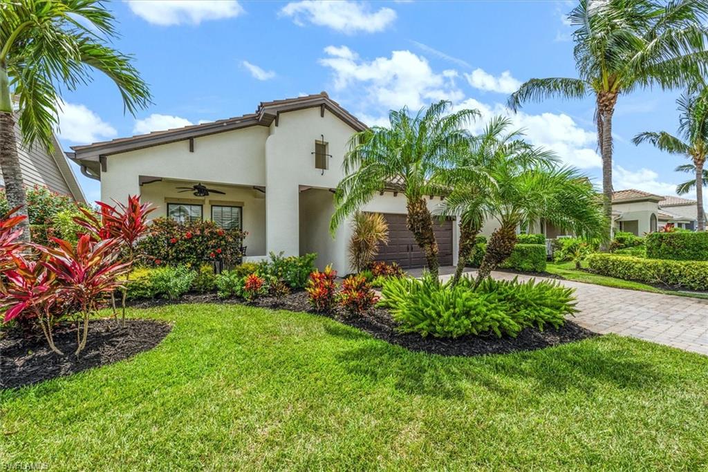 11569 Grey Egret CIR Property Photo 1