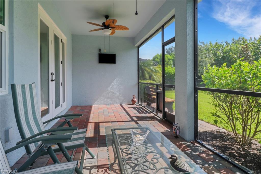 14594 Tropical Dr Property Photo 8