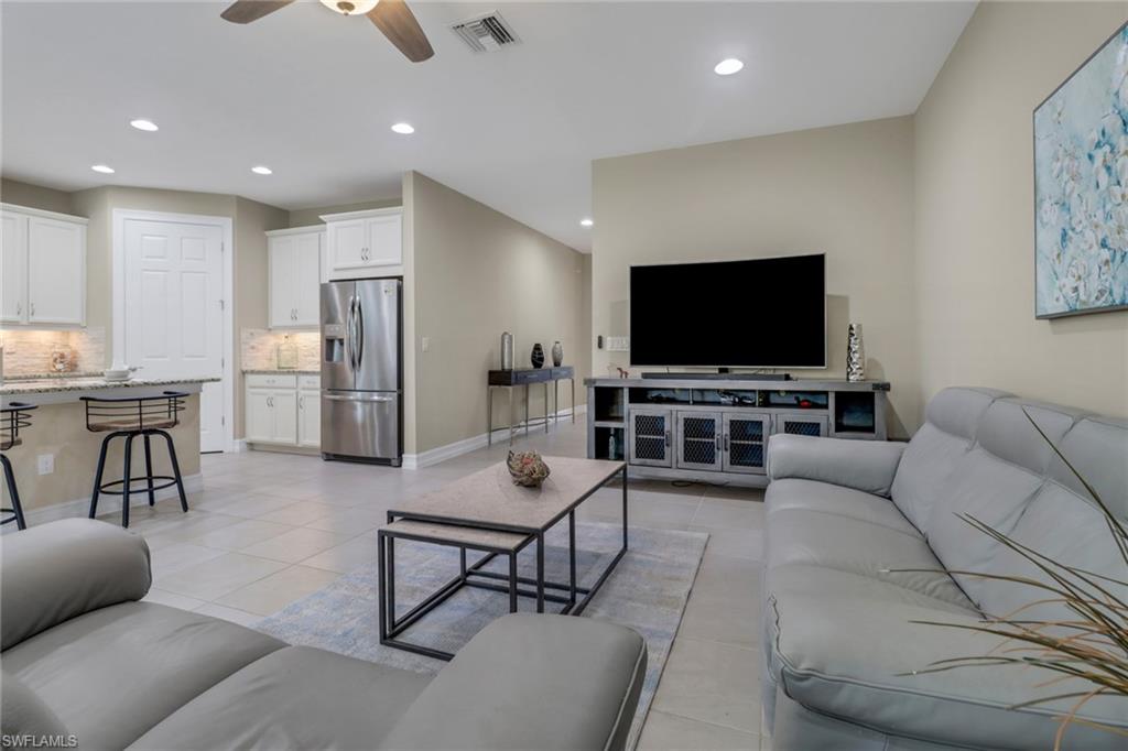14594 Tropical Dr Property Photo 15