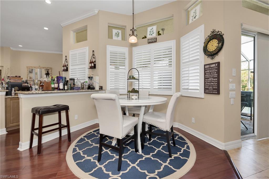 1640 Golden Gate Blvd W Property Photo 19