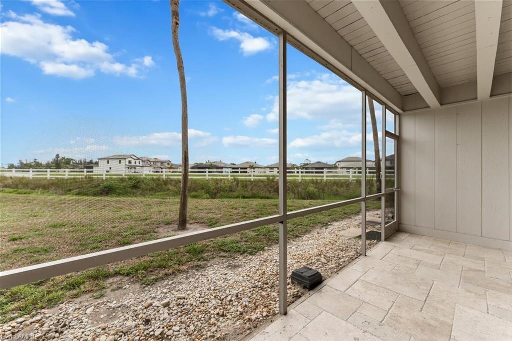 25486 Cockleshell Dr # 805 Property Photo 22