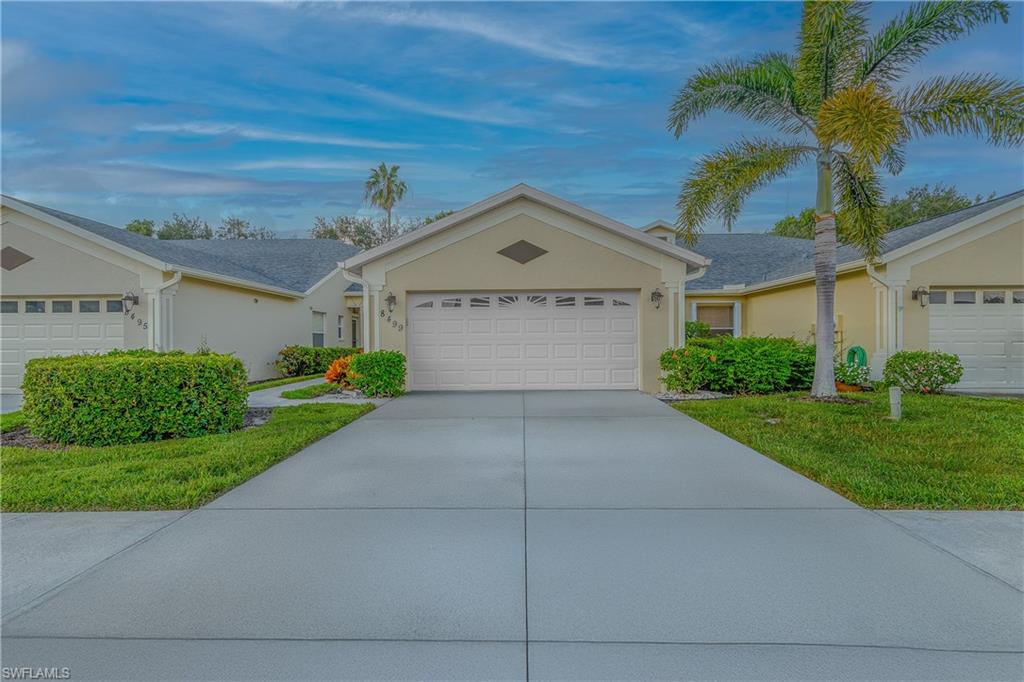 8499 Ibis Cove CIR # 670 Property Photo 1