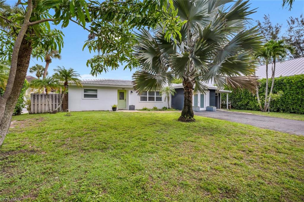1483 Bembury Dr Property Photo 4