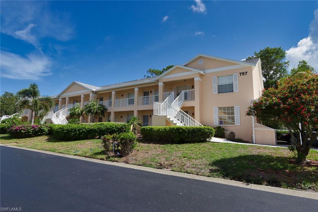 757 Wiggins Lake Dr # 4 Property Photo 1