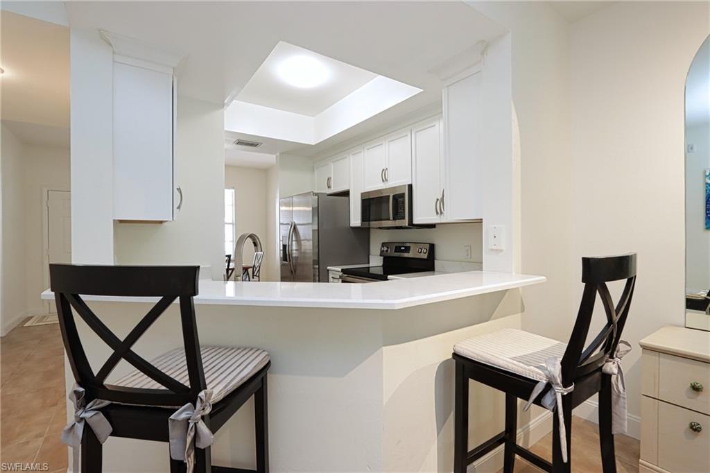 757 Wiggins Lake Dr # 4 Property Photo 8