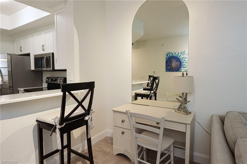 757 Wiggins Lake Dr # 4 Property Photo 10