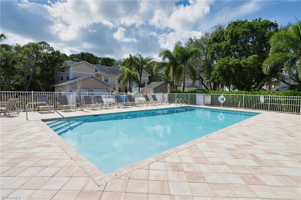757 Wiggins Lake Dr # 4 Property Photo 23
