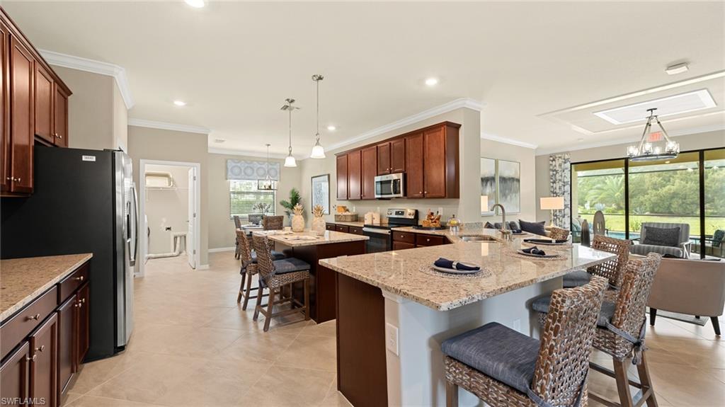 18640 Marlin Kite Ln Property Photo 2