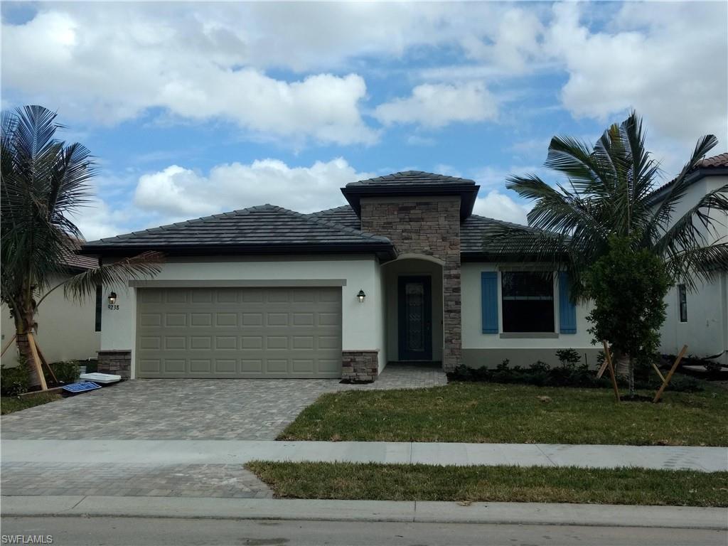 9238 Shadow Oak Ln Property Photo 1