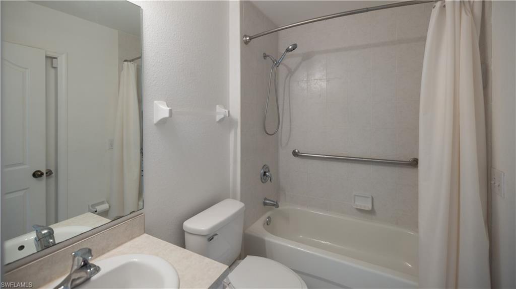 501 Se 7th St Property Photo 23