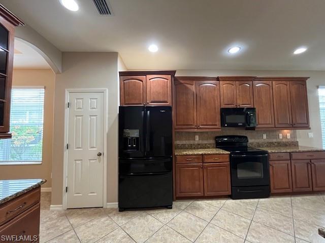 2667 Maraval Ct Property Photo 10