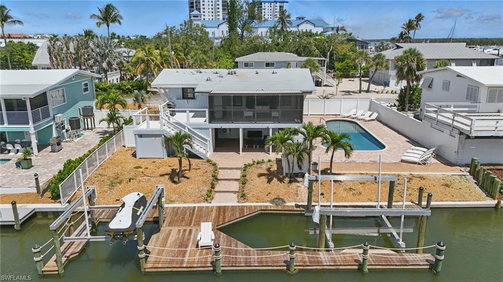 370 Bayland Rd Property Photo 1