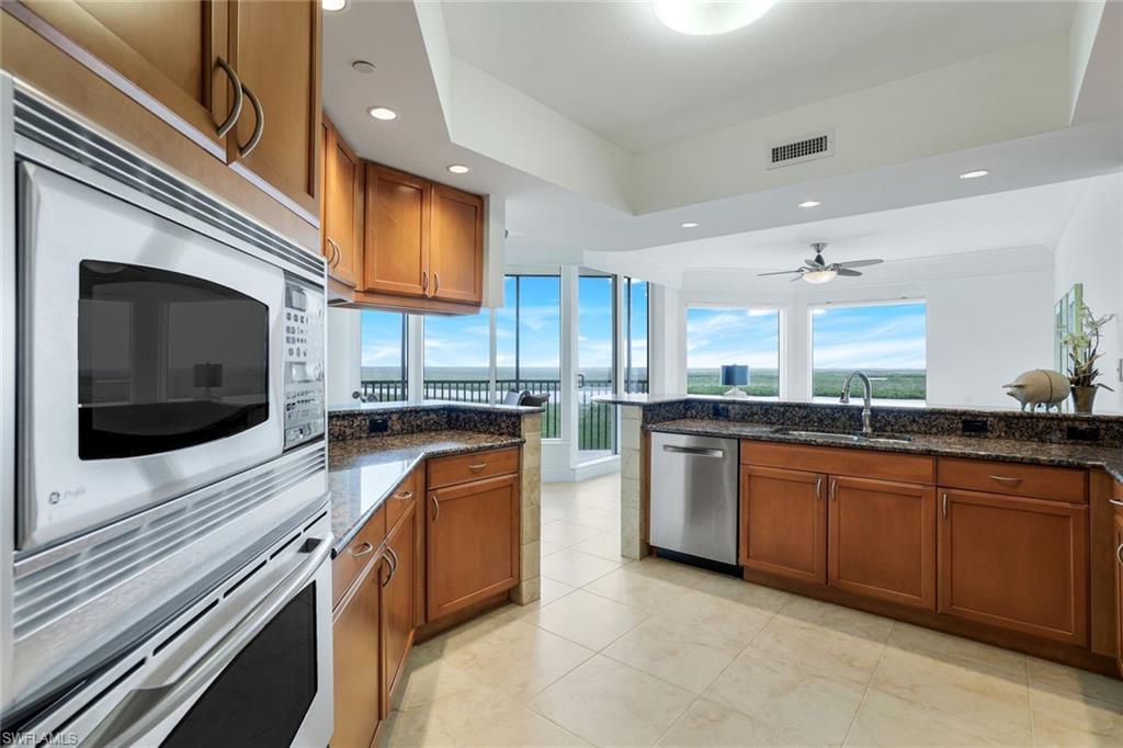 1060 Borghese Ln # 1005 Property Photo 7