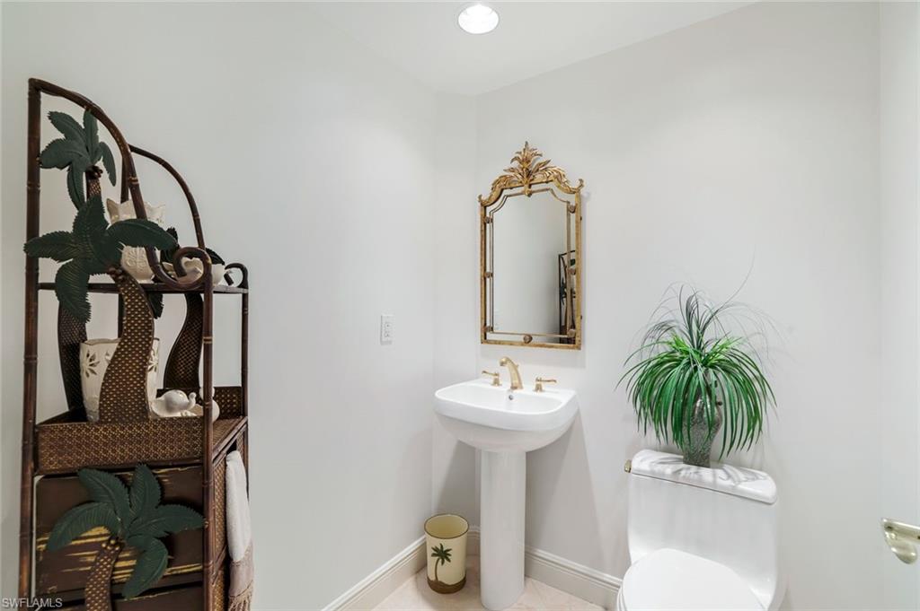 1060 Borghese Ln # 1005 Property Photo 20