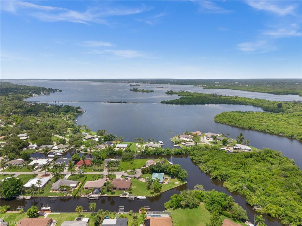 261 Alameda Ave Property Photo 12