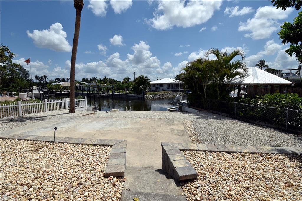 3461 Lakeview Dr Property Photo 7