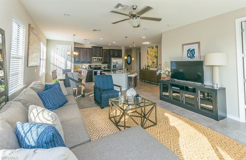 11305 Monte Carlo Blvd # 202 Property Photo 3