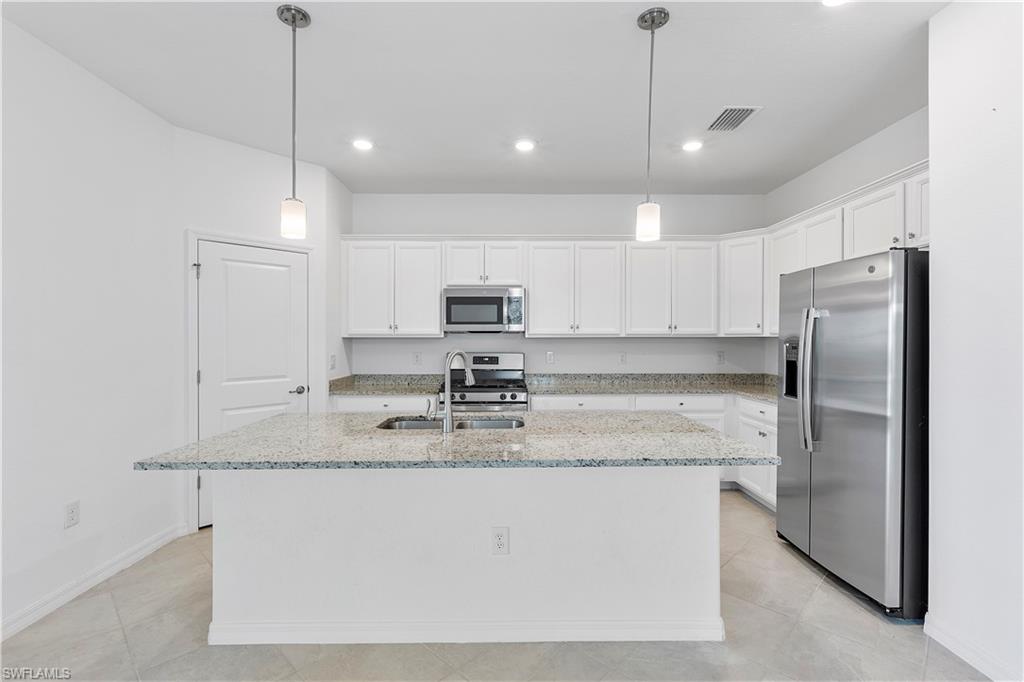 43844 Stream Crossing Ln Property Photo 14