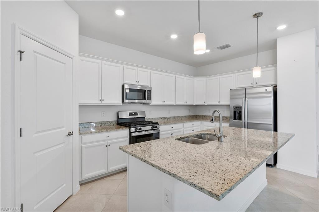 43844 Stream Crossing Ln Property Photo 15