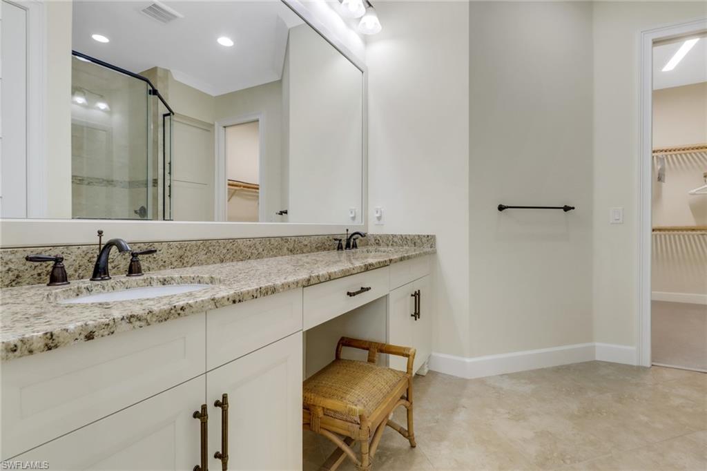 6374 Negril Isle Dr Property Photo 12