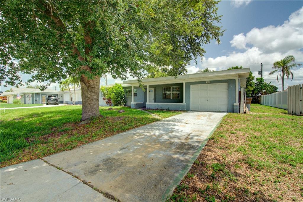 1209 Se 36th St Property Photo 1
