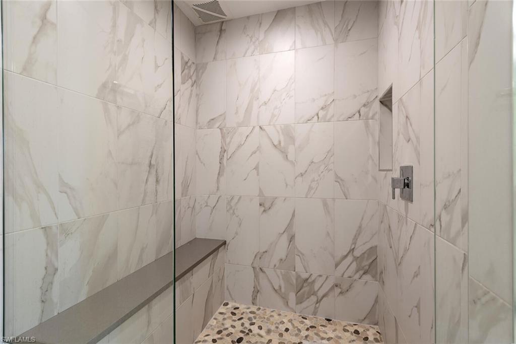 400 Flagship Dr # 1002 Property Photo 11