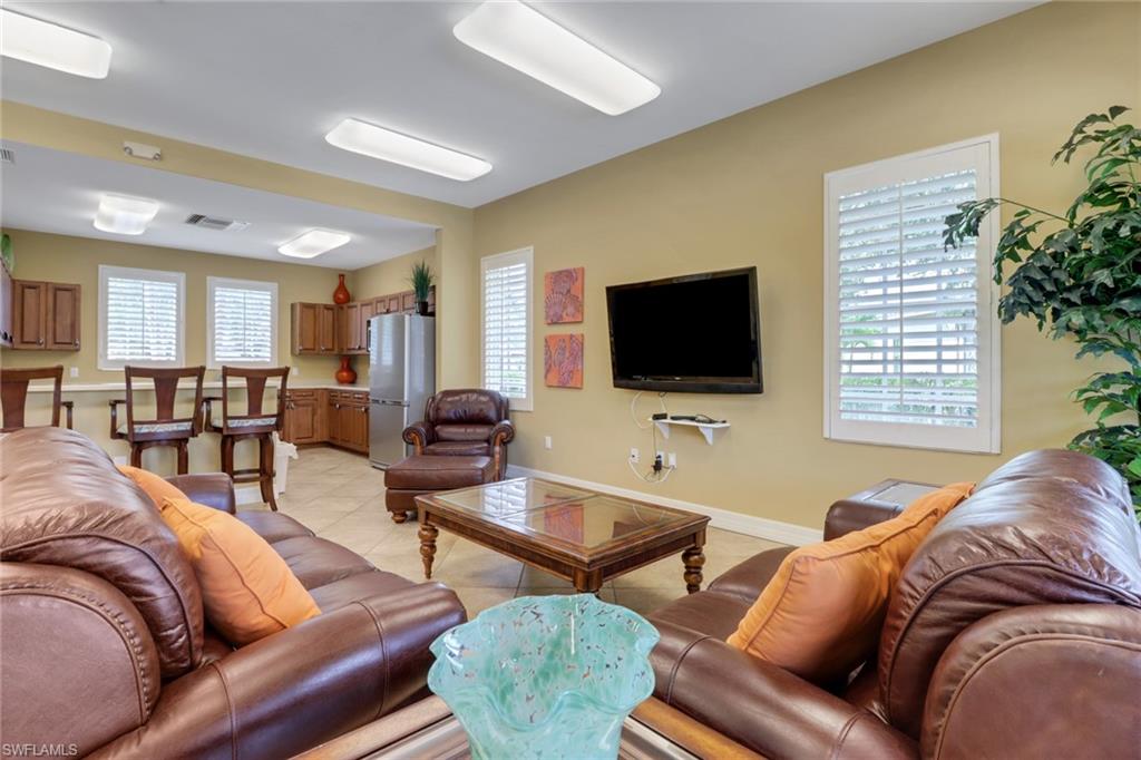 7327 Acorn Way Property Photo 48
