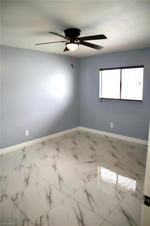 1805 Se Van Loon Ter Property Photo 18