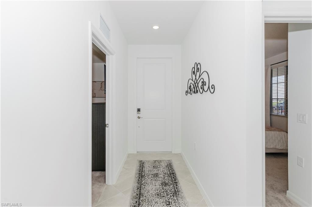 5583 Double Eagle Cir # 4137 Property Photo 4