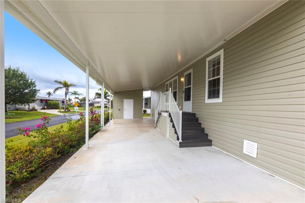 4350 Deltona Dr Property Photo 5