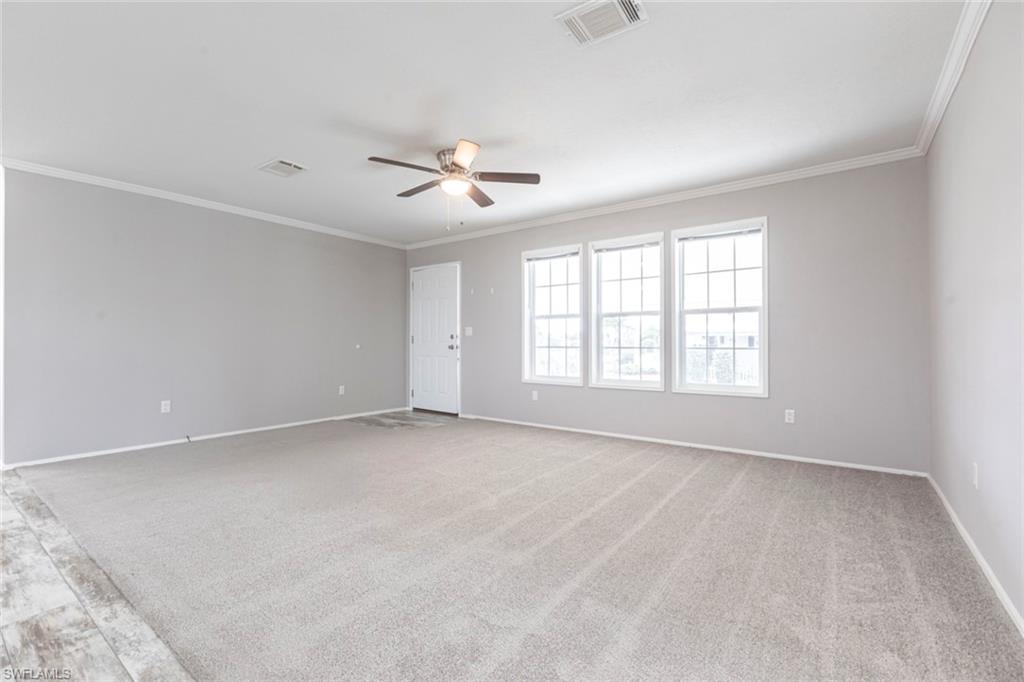 4350 Deltona Dr Property Photo 8