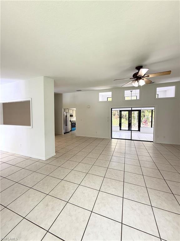 5531 Teak Wood Dr Property Photo 4