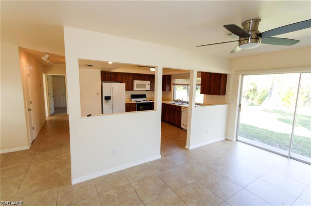 1329 Torreya Cir Property Photo 3