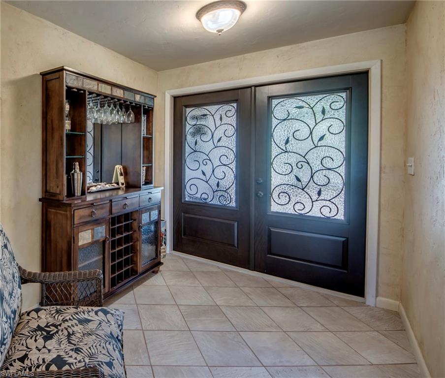 4180 Prestwick Ct Property Photo 4